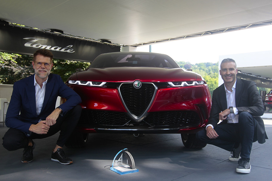 ІТАЛІЙСЬКА ПРЕМ’ЄРА КОНЦЕПТ-КАРА ALFA ROMEO TONALE НА «SALONE DEL MOBILE» В МІЛАНІ